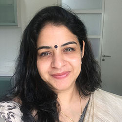 Dr- Pratibha Narayan